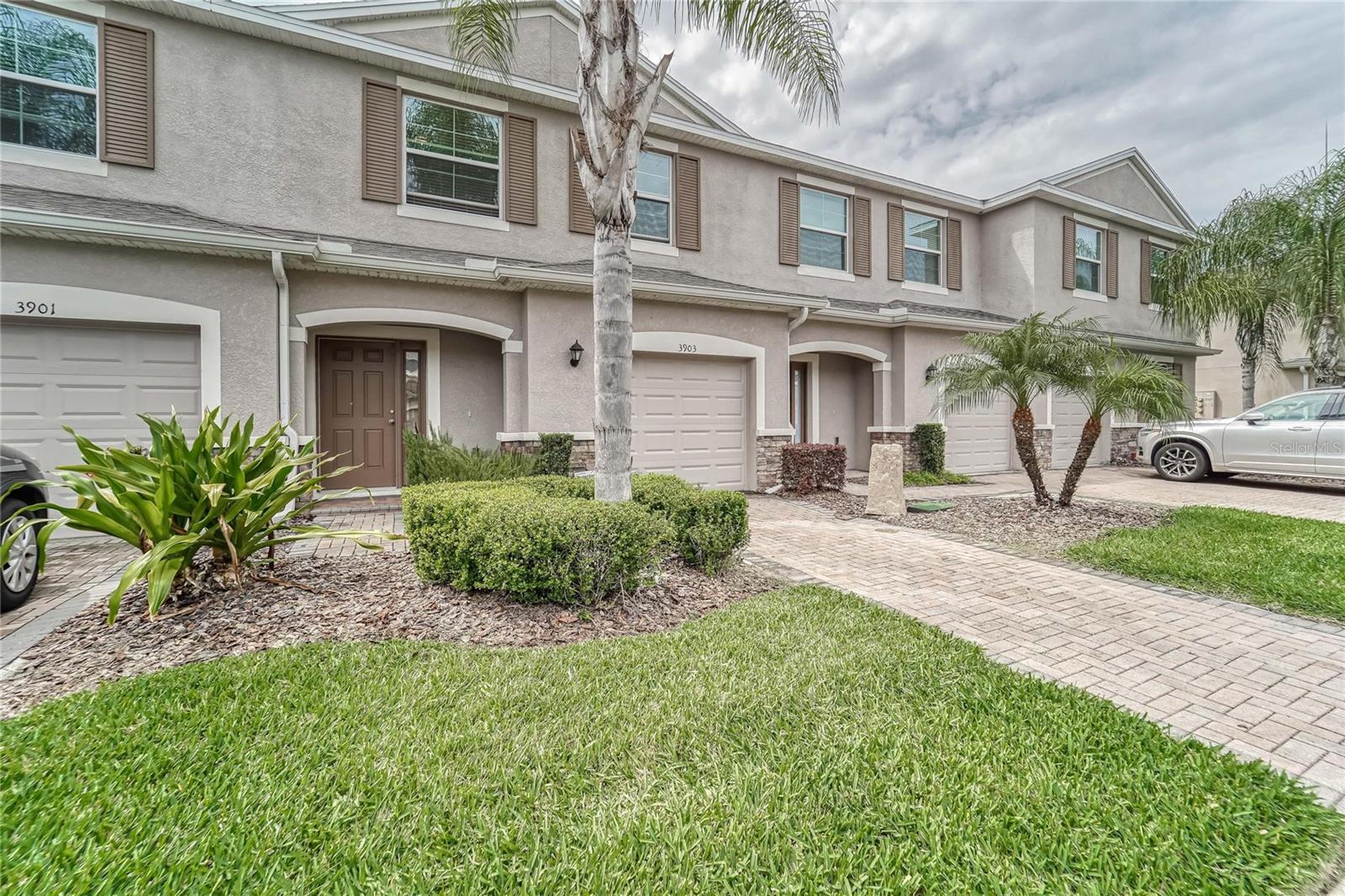 3903 Silverlake Way - 1